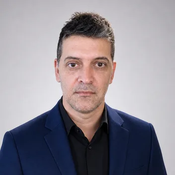 Retrato de Martín Vélez, fundador de RavencoreX